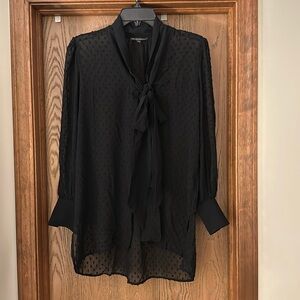 Flowy tie front blouse